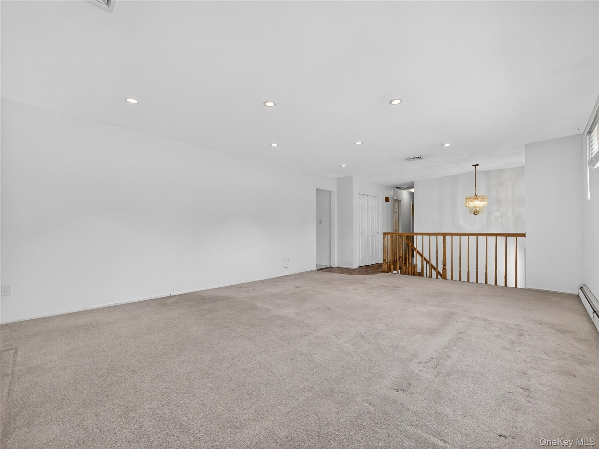 8 Hampton Road Airmont, NY 10901 - Photo 14 of 50