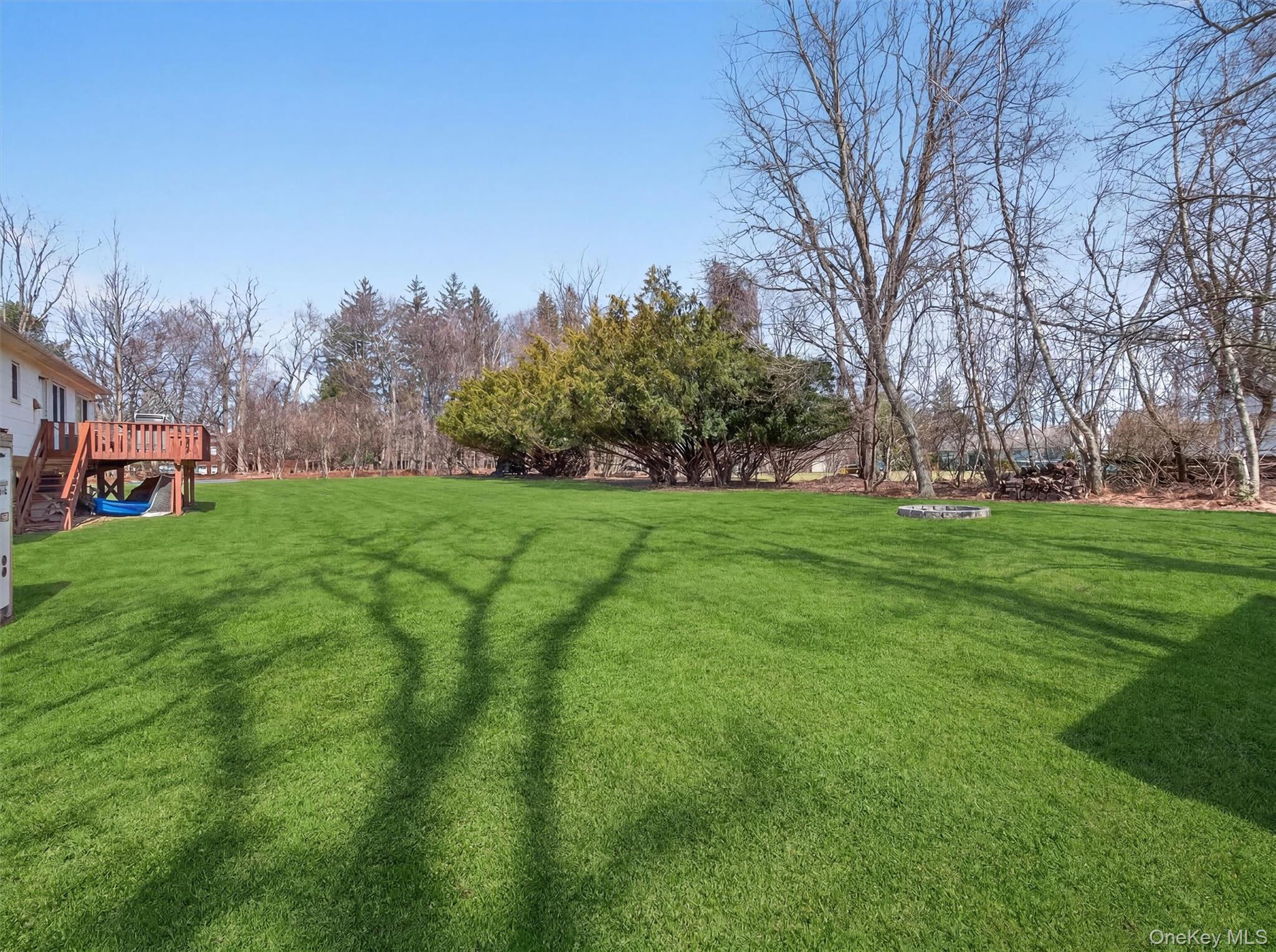 8 Hampton Road Airmont, NY 10901 - Photo 34 of 50