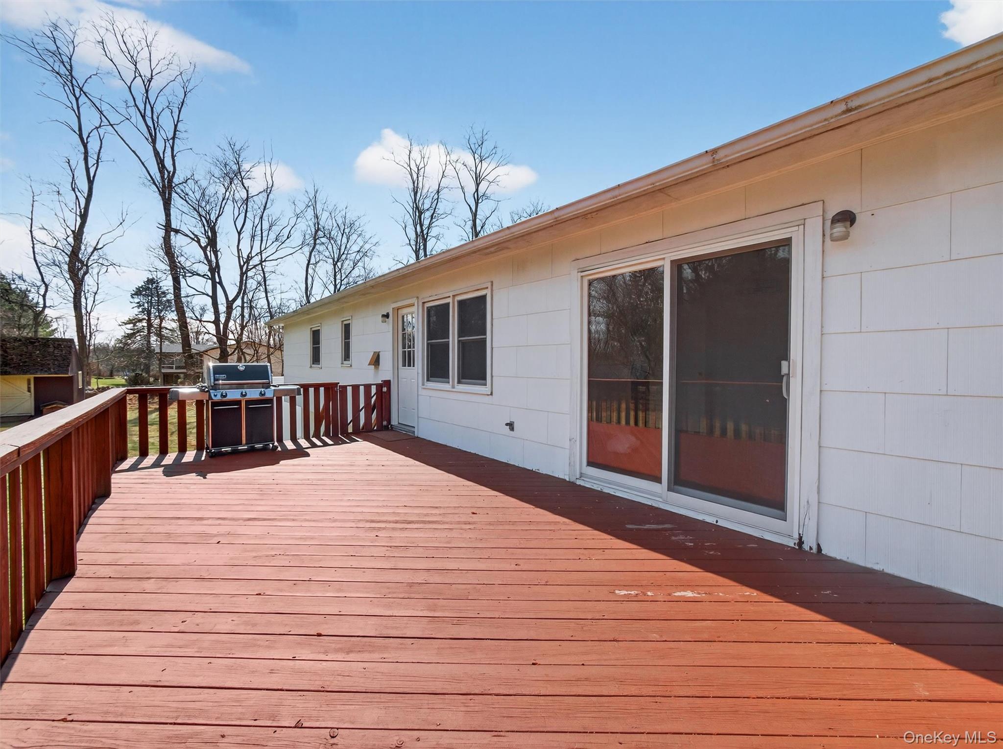 8 Hampton Road Airmont, NY 10901 - Photo 36 of 50