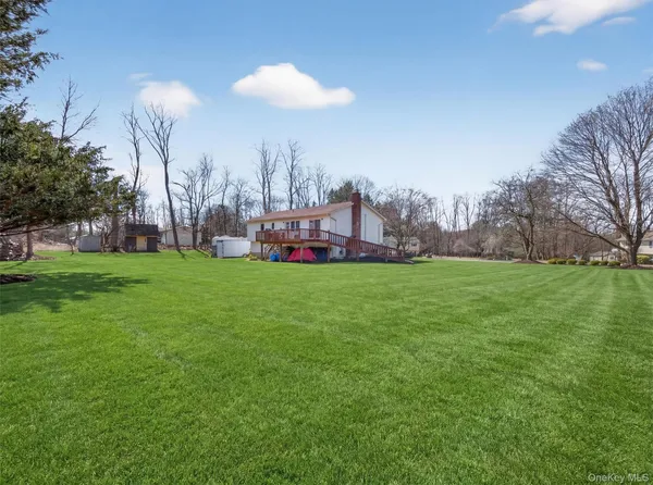 $959,999 | 8 Hampton Road, Airmont, NY 10901