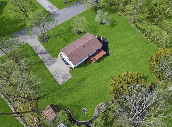 $959,999 | 8 Hampton Road, Airmont, NY 10901