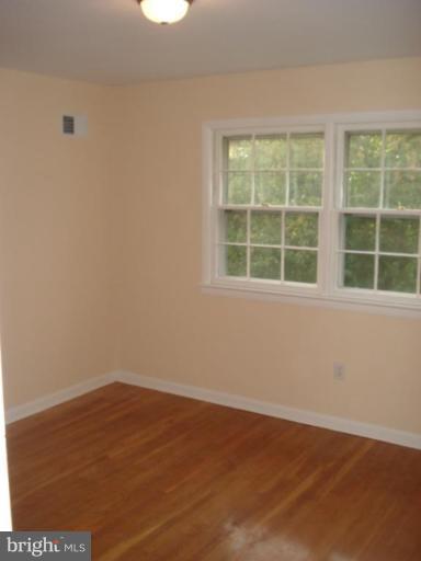 121 Randolph Road Silver Spring, MD 20904 - Photo 25 of 30 Bedroom #1