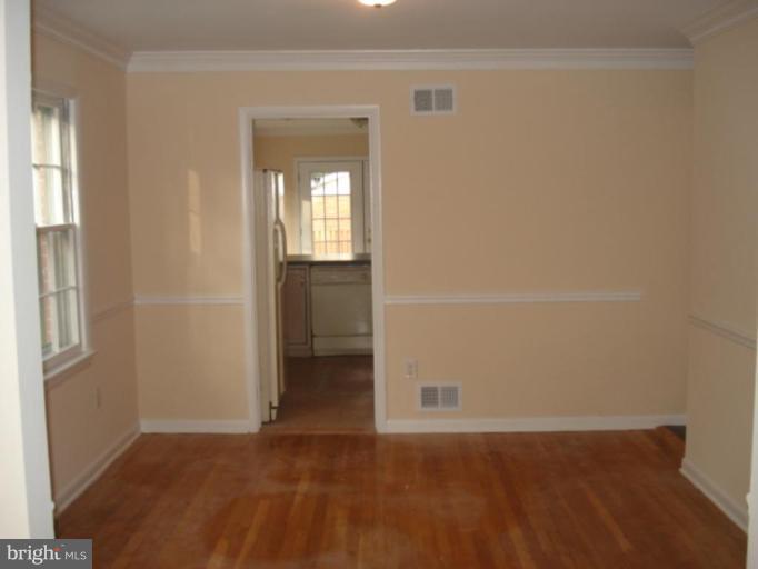 121 Randolph Road Silver Spring, MD 20904 - Photo 9 of 30 Dining Room
