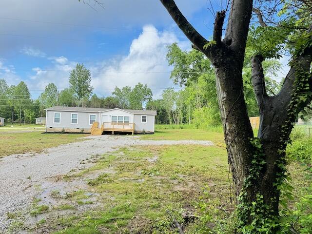 724 Old Cemetery Road Madisonville, TN 37354 - Photo 32 of 37 IMG_6818