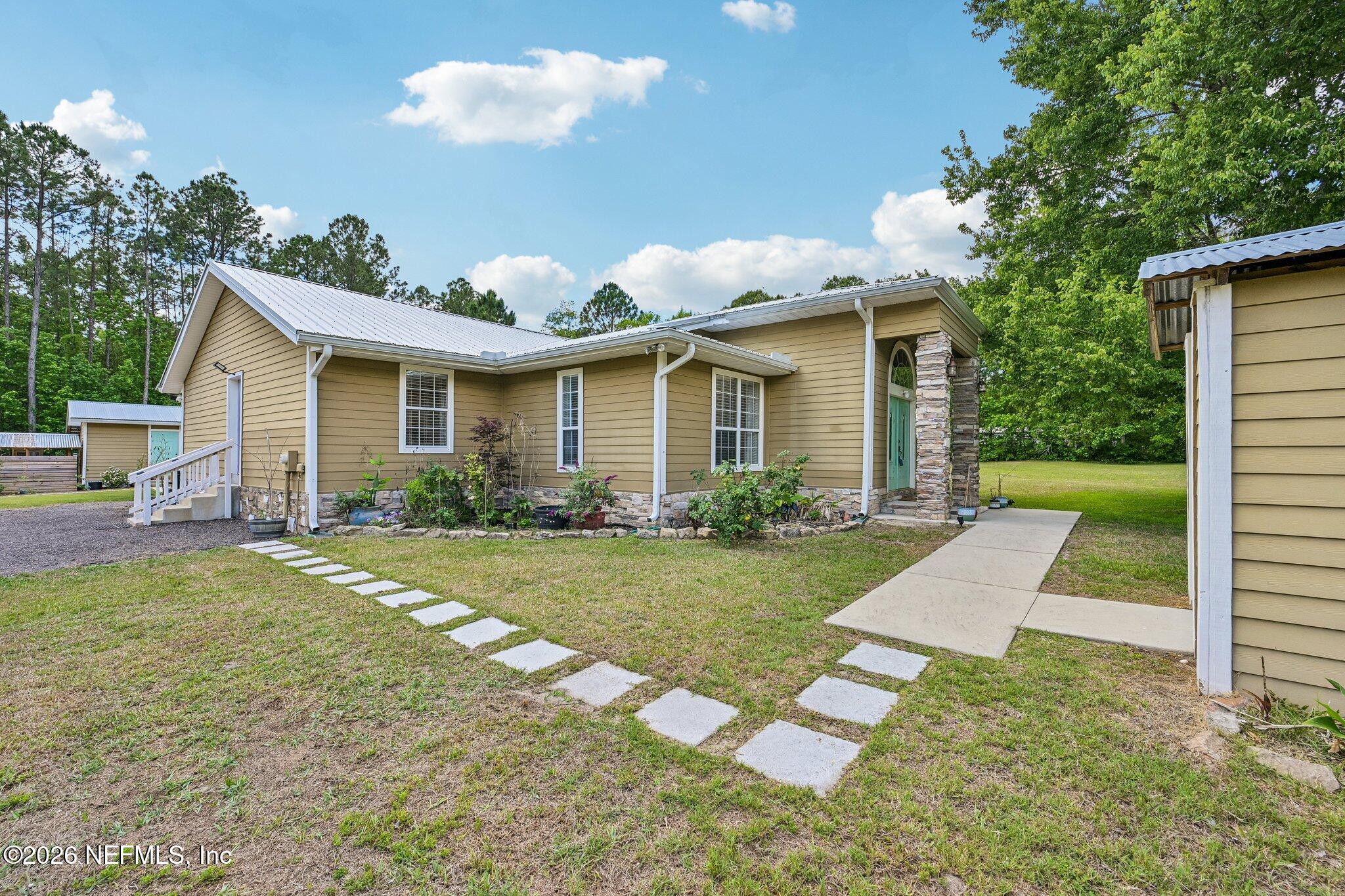 4265 Angora Street Middleburg, FL 32068 - Photo 4 of 60 Front Walkway