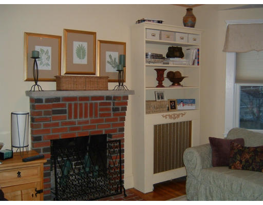 72-74 Parmenter Road Waltham, MA 02453 - Photo 4 of 4 Gallery Image 4