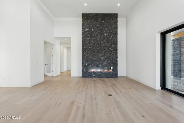 $2,800,000 | 35097 North 83rd Place, Scottsdale, AZ 85266