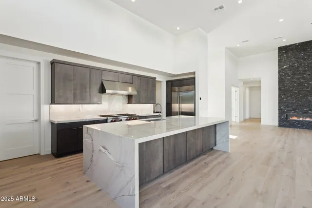 $2,800,000 | 35097 North 83rd Place, Scottsdale, AZ 85266