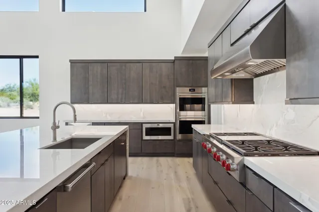 $2,800,000 | 35097 North 83rd Place, Scottsdale, AZ 85266