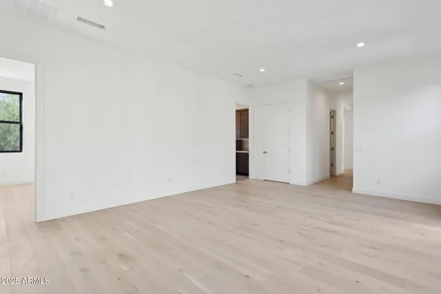 $2,800,000 | 35097 North 83rd Place, Scottsdale, AZ 85266