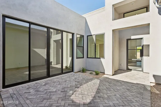 $2,800,000 | 35097 North 83rd Place, Scottsdale, AZ 85266