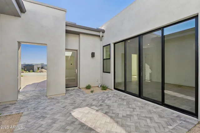 $2,800,000 | 35097 North 83rd Place, Scottsdale, AZ 85266