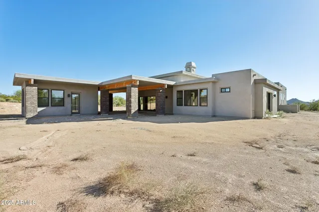 $2,800,000 | 35097 North 83rd Place, Scottsdale, AZ 85266