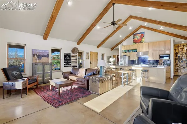 $700,000 | 1534 7th Street, Penrose, CO 81240