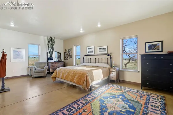 $700,000 | 1534 7th Street, Penrose, CO 81240