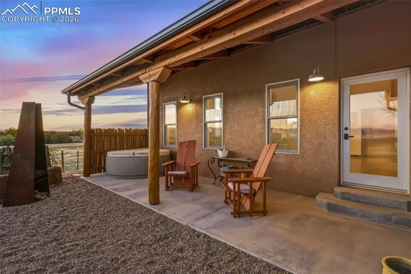 $700,000 | 1534 7th Street, Penrose, CO 81240
