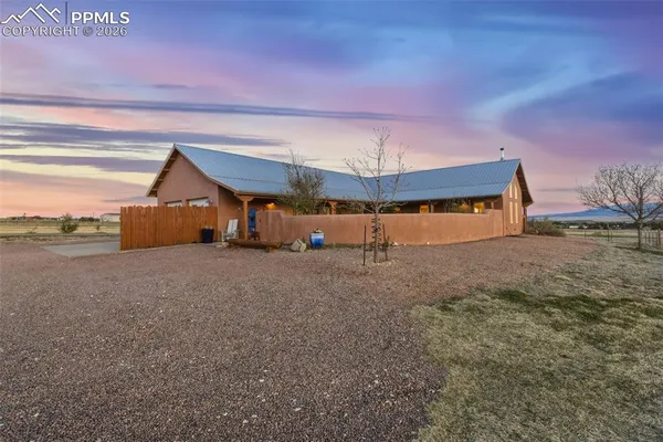 $700,000 | 1534 7th Street, Penrose, CO 81240