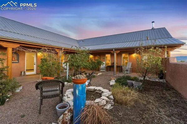 $700,000 | 1534 7th Street, Penrose, CO 81240