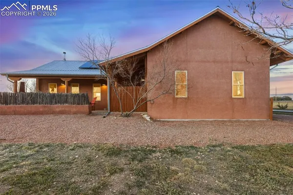 $700,000 | 1534 7th Street, Penrose, CO 81240
