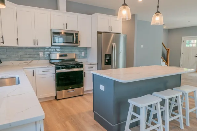 $569,000 | 7 Parsonage Road, Unit 4, North Yarmouth, ME 04097