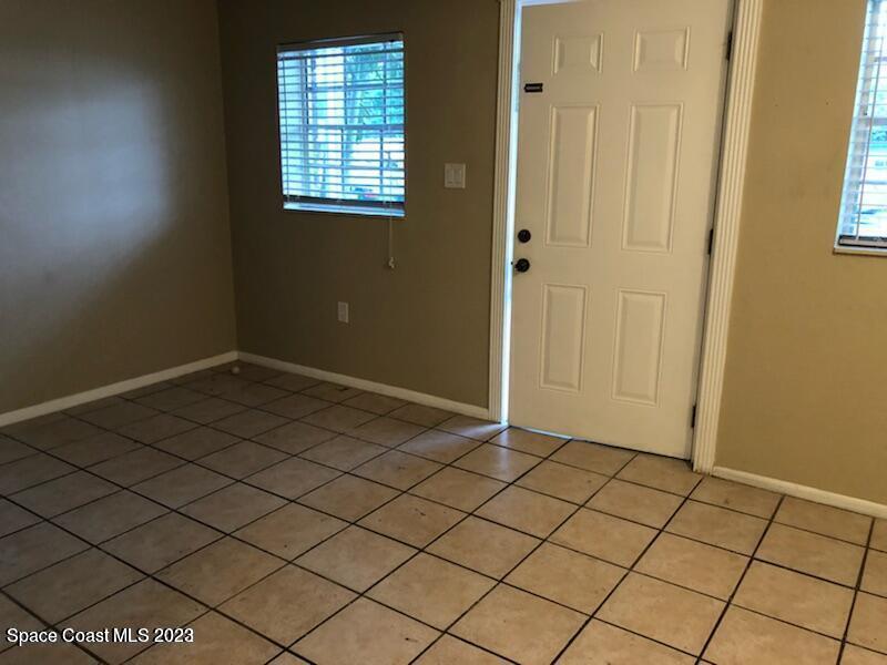 623 Forrest Avenue, Unit 8 Cocoa, FL 32922 - Photo 2 of 6 LIVINGROOM