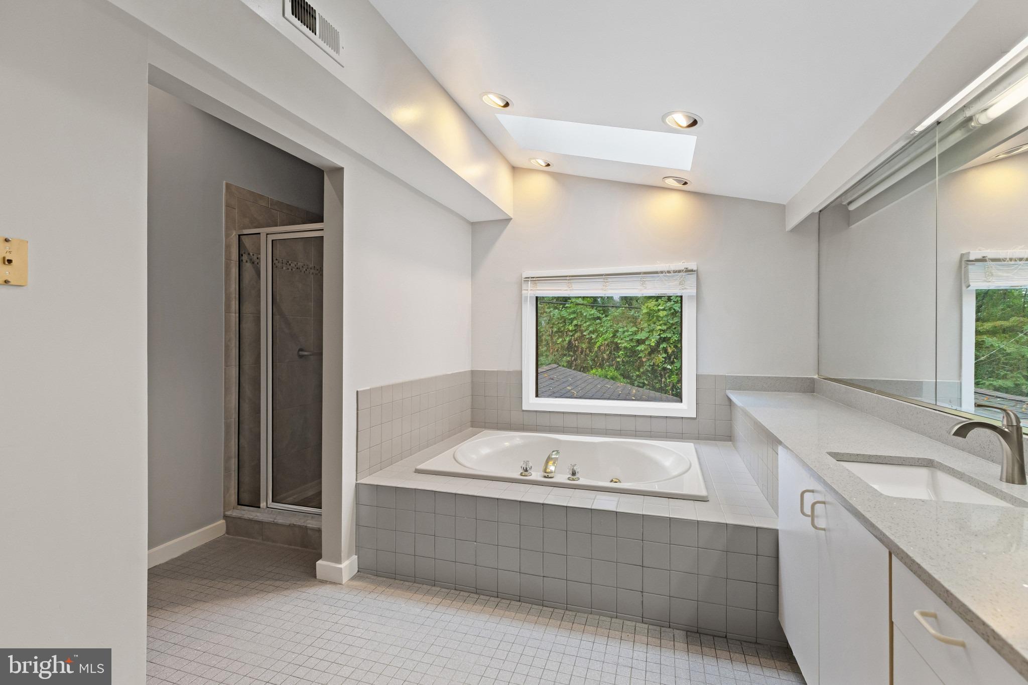 4 Tower Road Severna Park, MD 21146 - Photo 21 of 49 Large primary bath