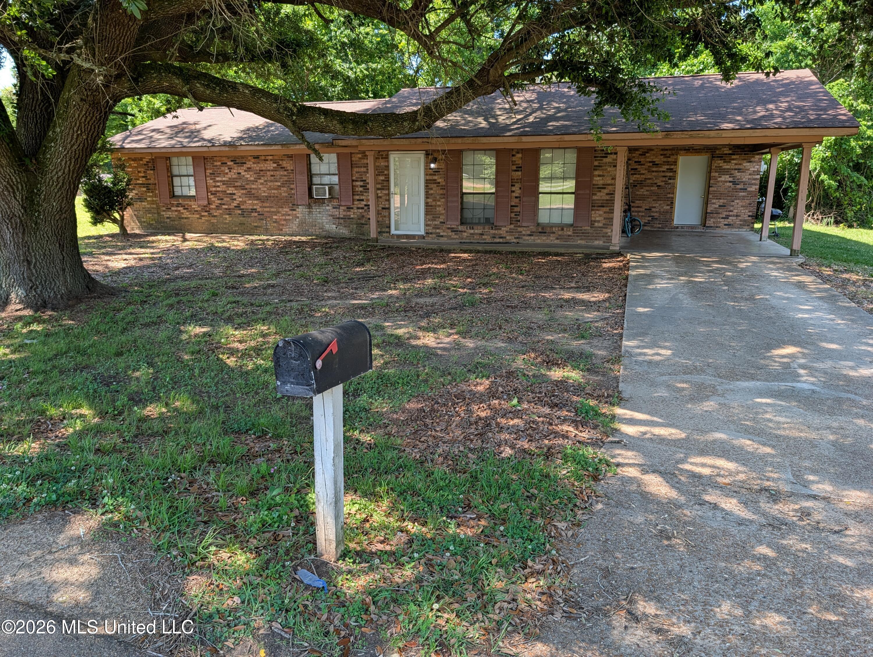 224 Greenfield Road Natchez, MS 39120 - Photo 11 of 11 PXL_20260504_200030516.MP