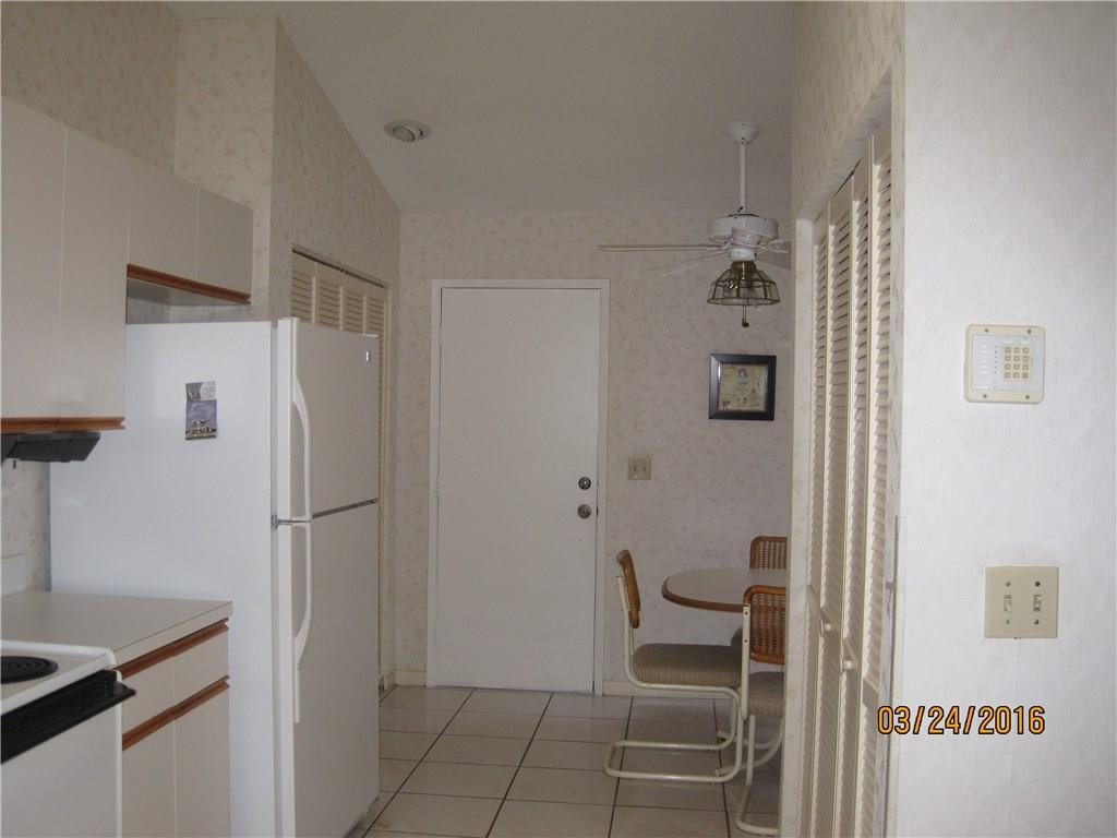 8239 Springlake Drive, Unit 8239 Boca Raton, FL 33496 - Photo 6 of 13 Photo 6