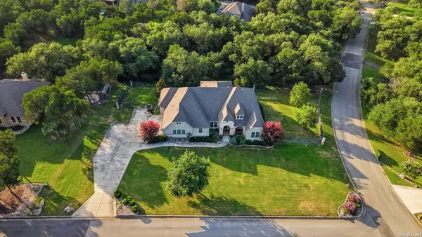 $895,000 | 10819 Meadow Link, New Braunfels, TX 78132