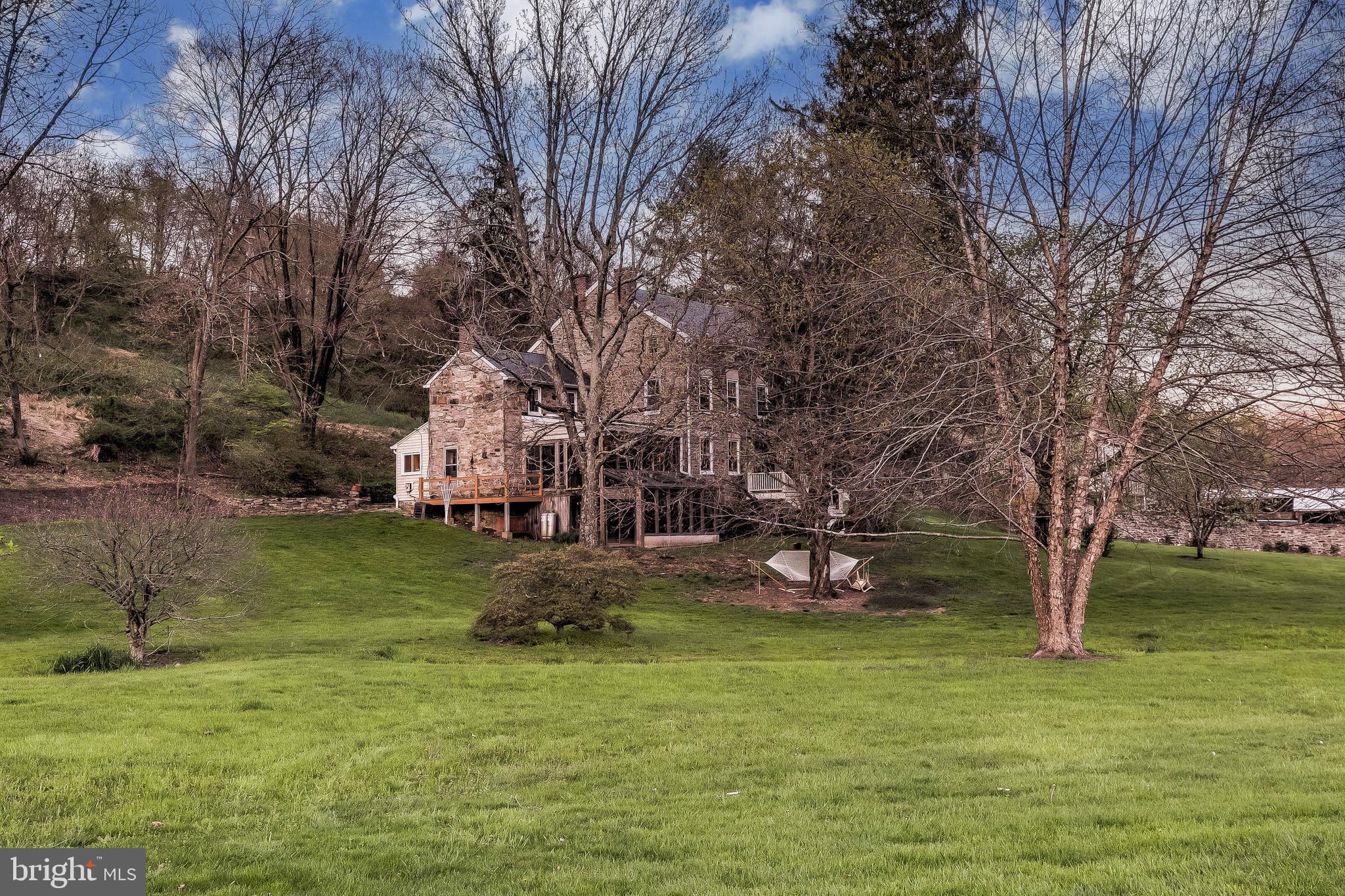 1449 Corbett Road Monkton, MD 21111 - Photo 11 of 34 a backyard of a house with lots of green space