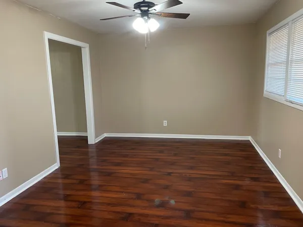 $1,400 | 3715 45th Street, Lubbock, TX 79413