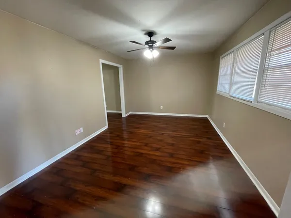 $1,400 | 3715 45th Street, Lubbock, TX 79413