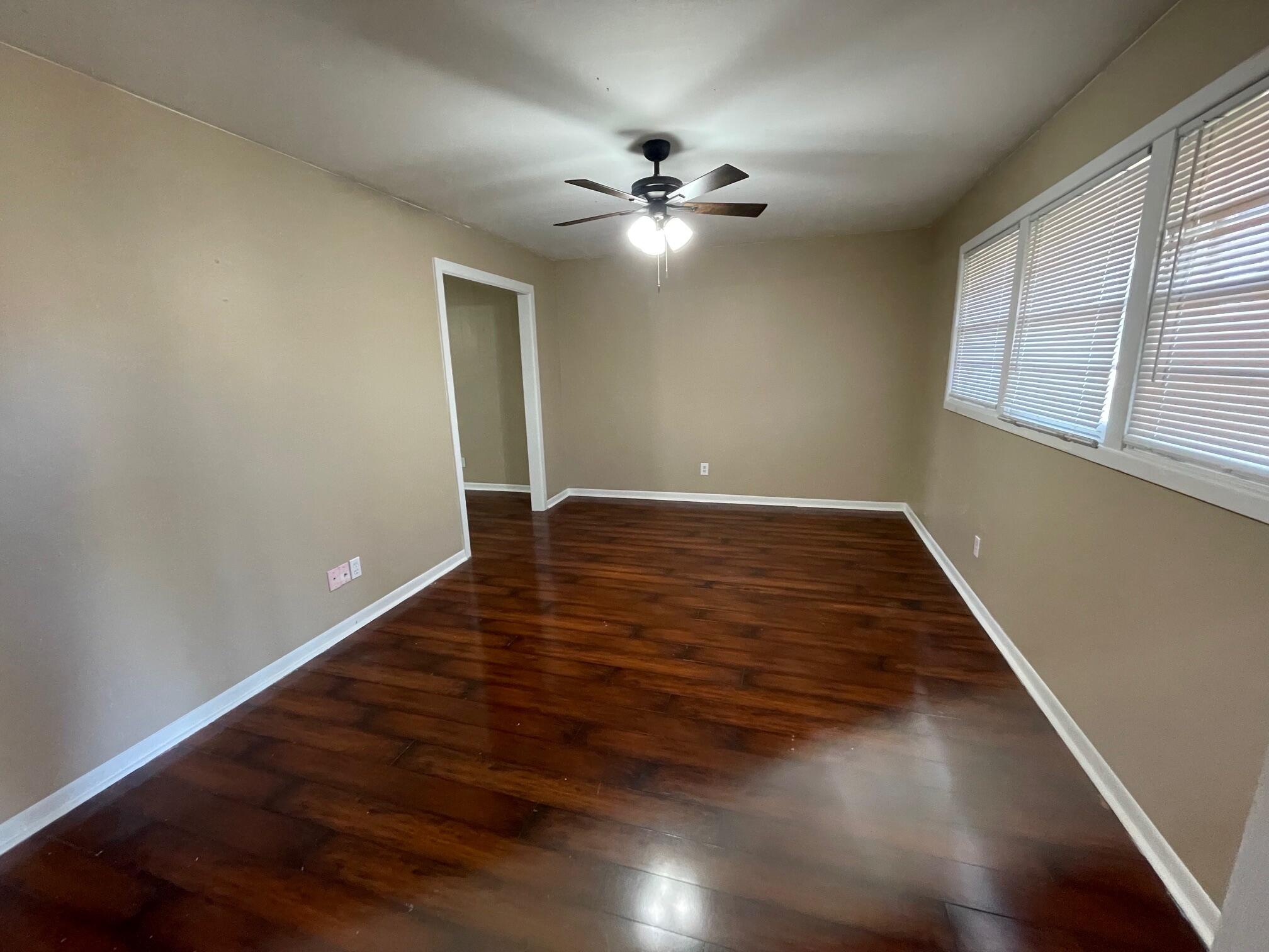 3715 45th Street Lubbock, TX 79413 - Photo 35 of 41 IMG_2860