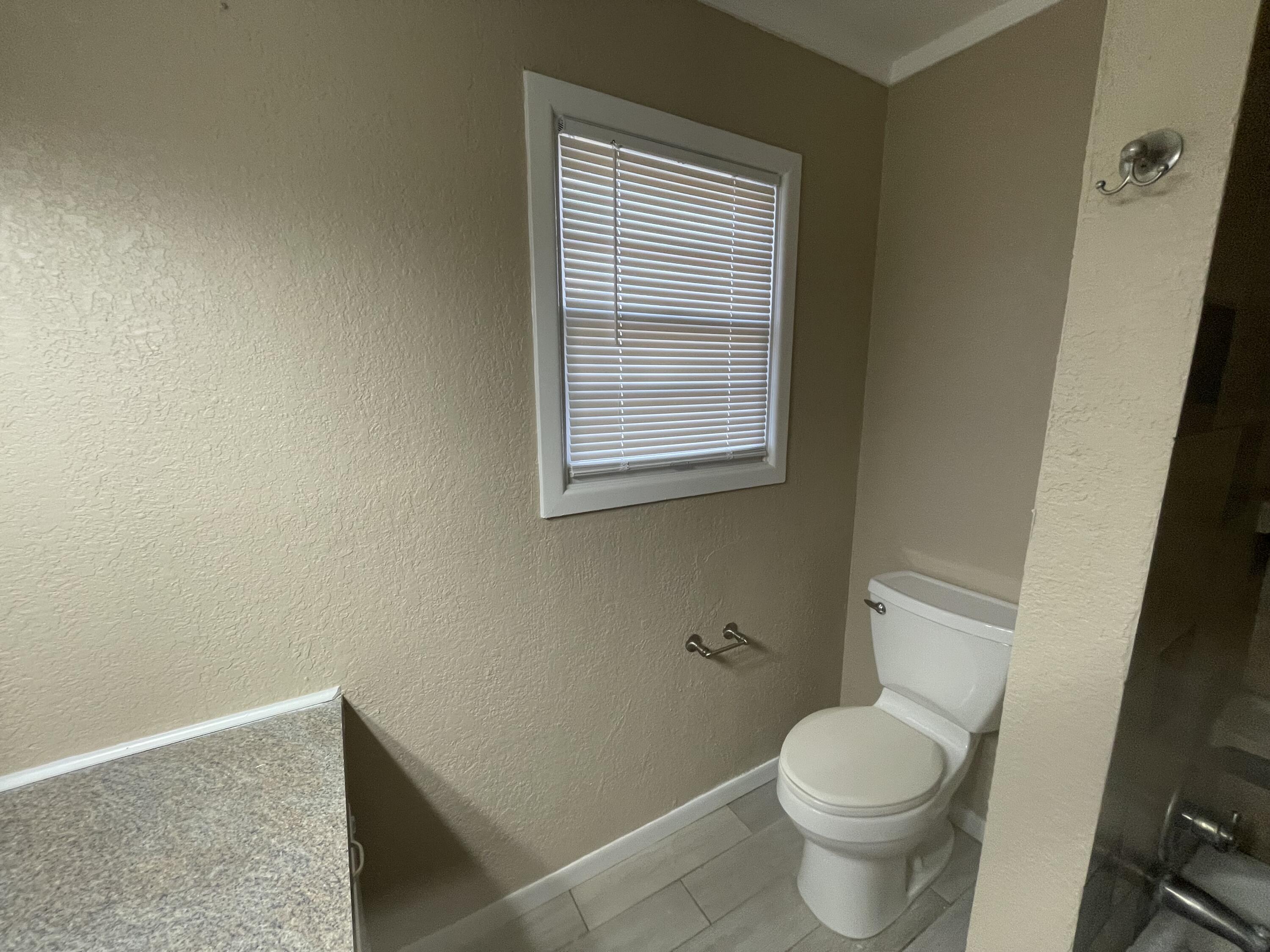 3715 45th Street Lubbock, TX 79413 - Photo 36 of 41 IMG_2884