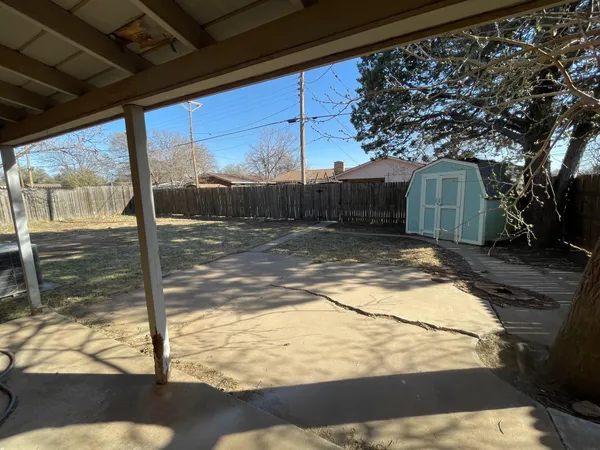 $1,400 | 3715 45th Street, Lubbock, TX 79413