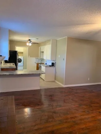 $1,400 | 3715 45th Street, Lubbock, TX 79413