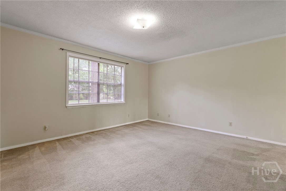 429 Edgewater Road Savannah, GA 31406 - Photo 8 of 31