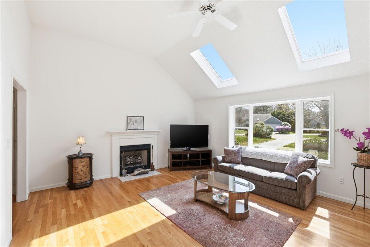 10 Skipjack Lane Hyannis, MA 02601 - Photo 7 of 31 28-10 Skipjack Ln Final-10