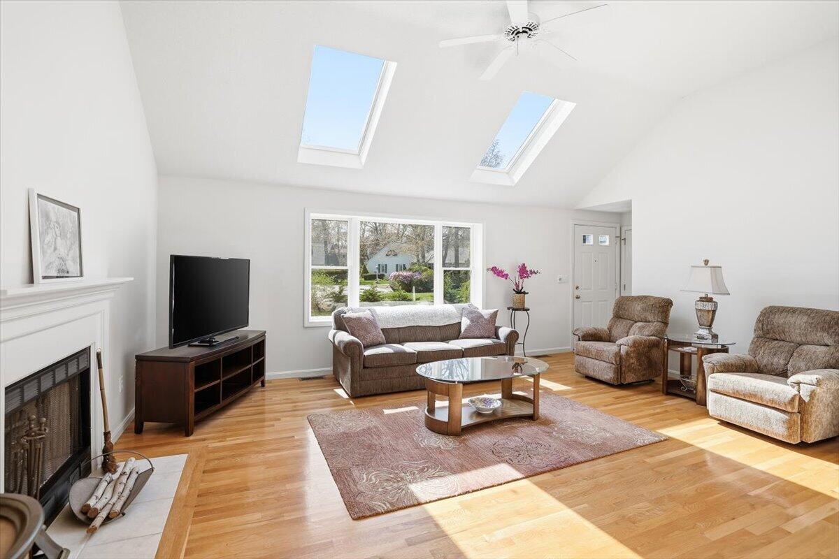 10 Skipjack Lane Hyannis, MA 02601 - Photo 8 of 31 26-10 Skipjack Ln Final-12