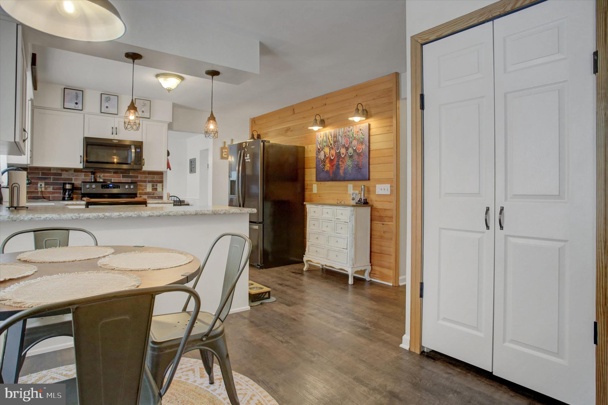 65 Ridgeview Drive Etters, PA 17319 - Photo 14 of 50 a kitchen with stainless steel appliances a refrigerator and a stove top oven
