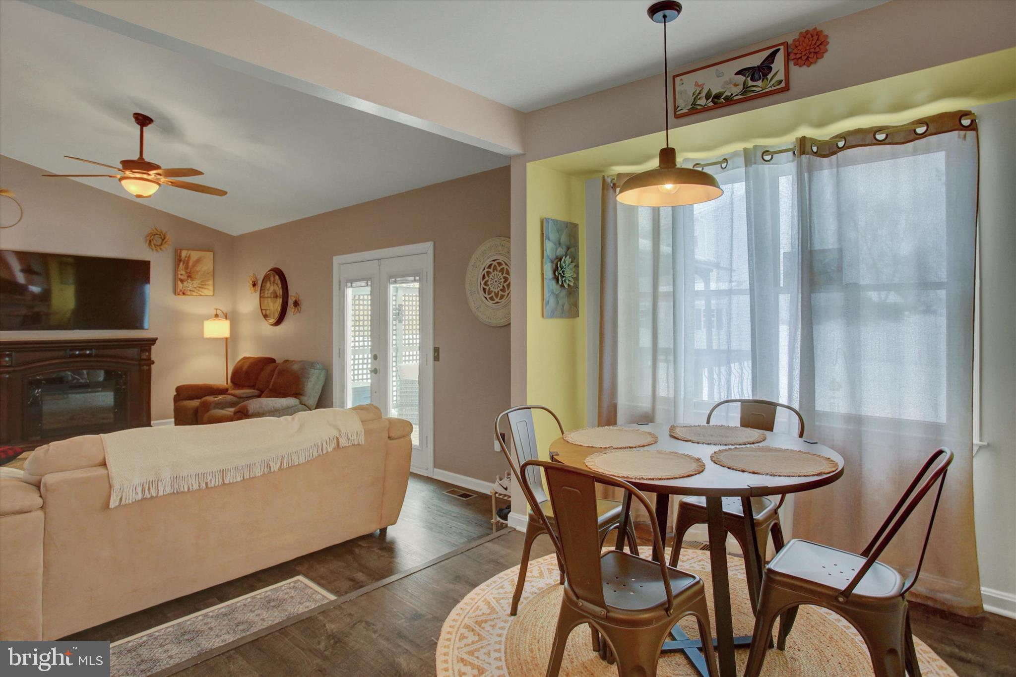 65 Ridgeview Drive Etters, PA 17319 - Photo 19 of 50 a living room with furniture and a chandelier
