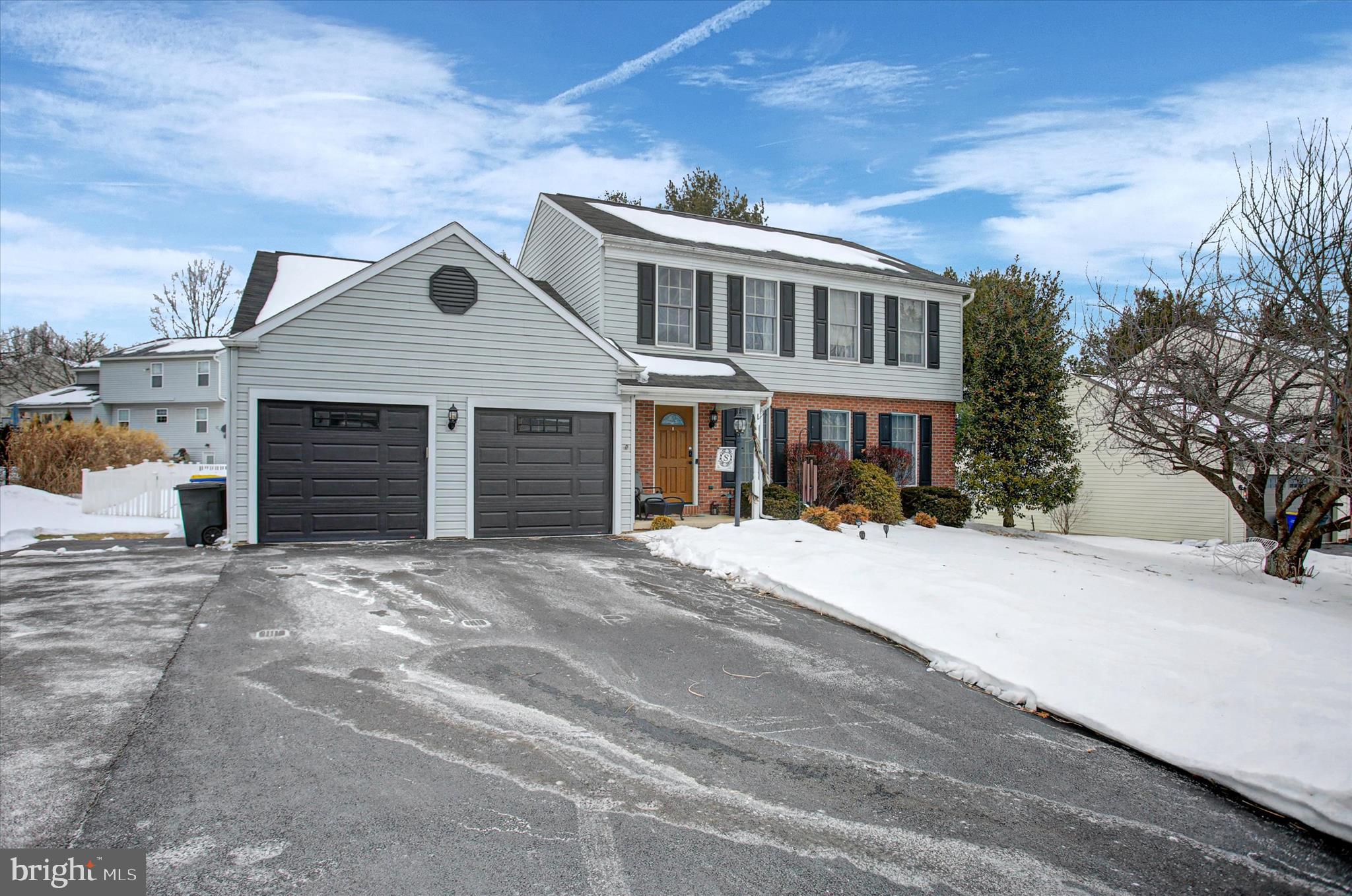 65 Ridgeview Drive Etters, PA 17319 - Photo 2 of 50 a front view of a house with a yard