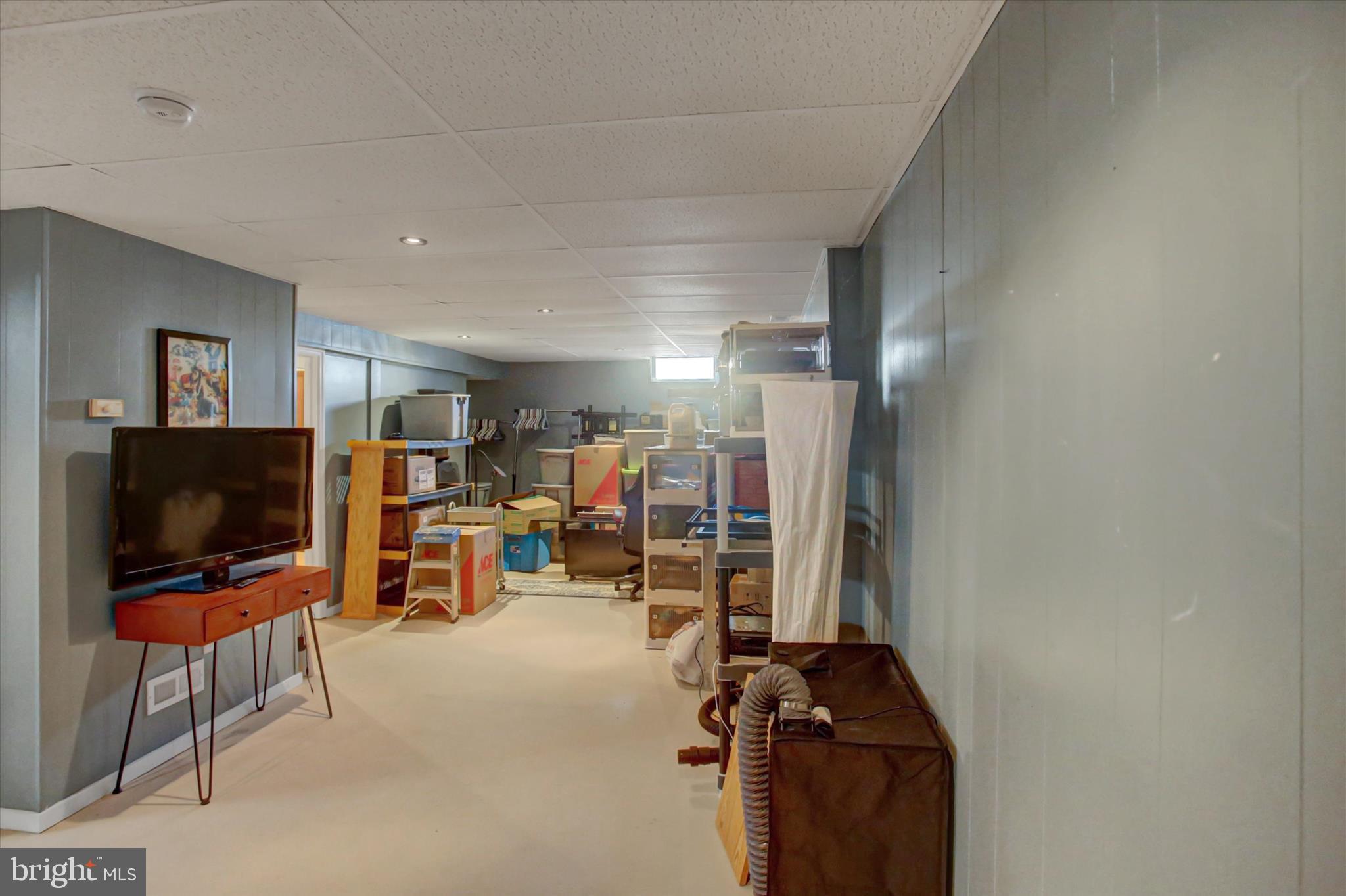 65 Ridgeview Drive Etters, PA 17319 - Photo 39 of 50 a view of a room with gym equipment