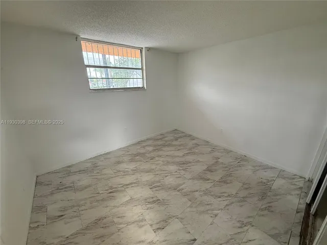 $2,200 | 740 Northwest 45th Avenue, Unit G4, Miami, FL 33126
