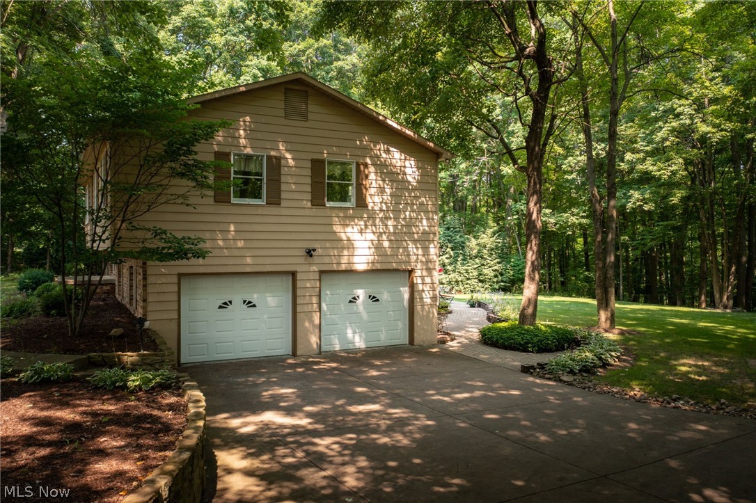 4410 Lanterman Road Youngstown, OH 44515 - Photo 31 of 35