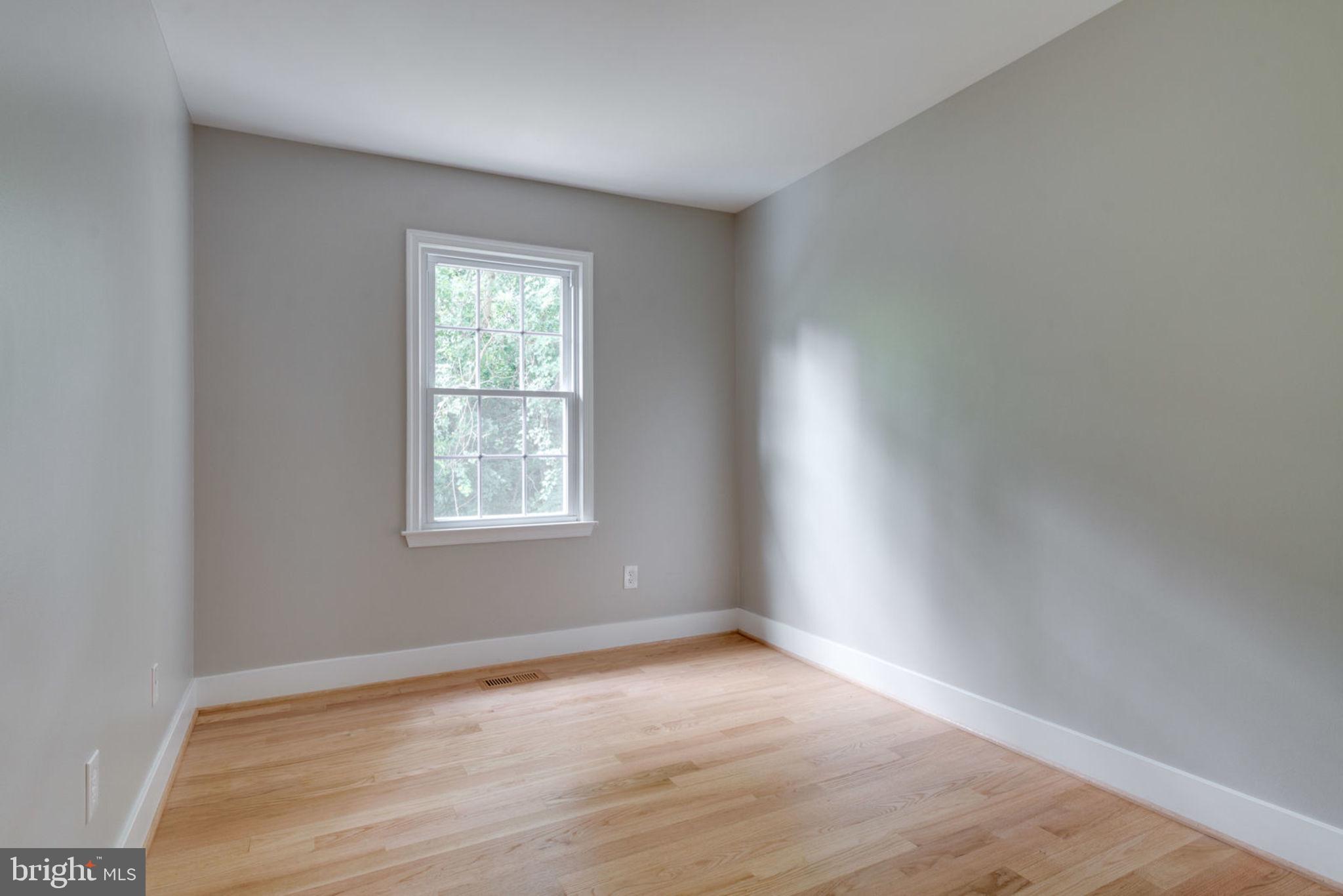7903 Birchtree Court Springfield, VA 22152 - Photo 19 of 27 BEDROOM #3