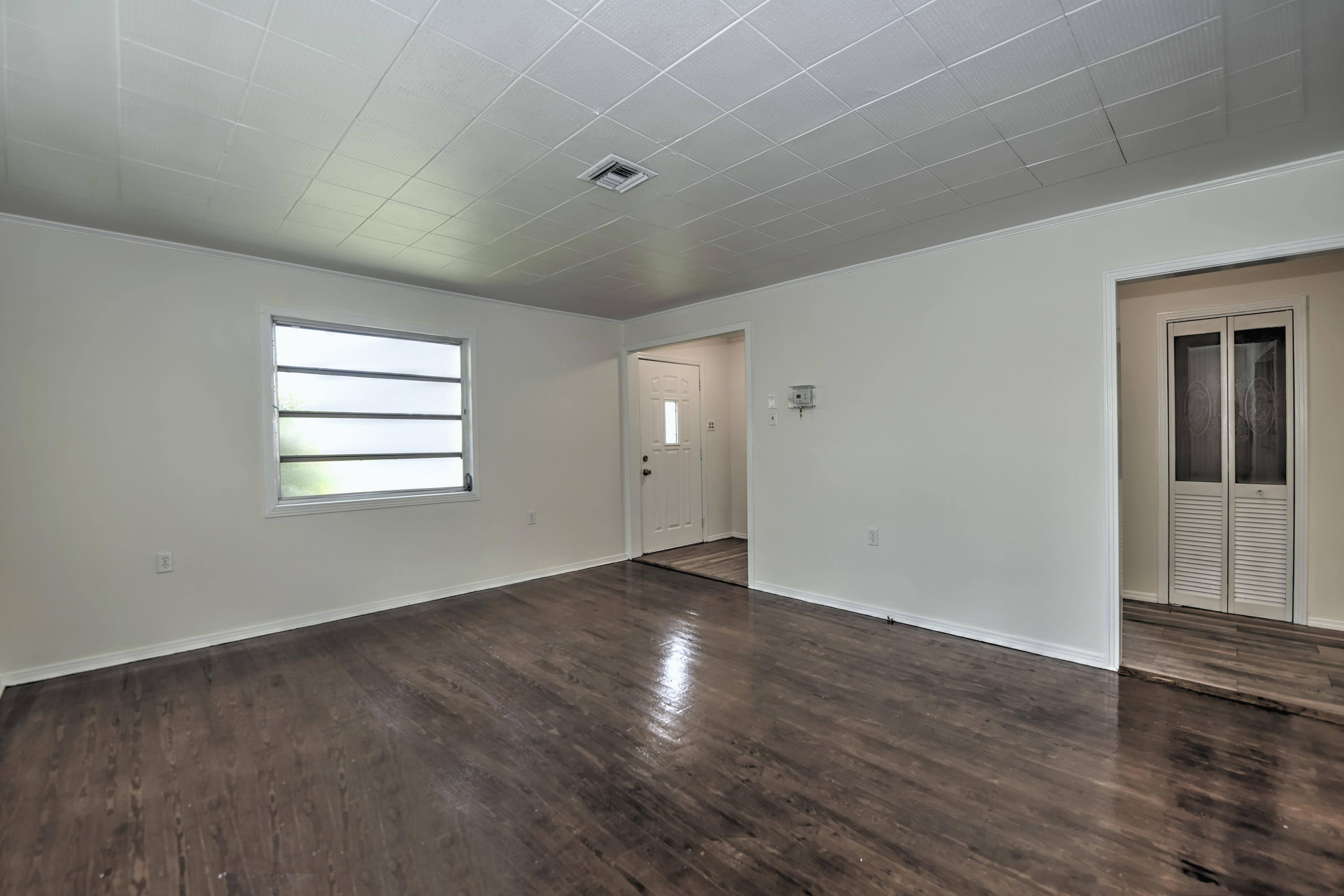 2038 Earl Road Fort Myers, FL 33901 - Photo 6 of 26 6