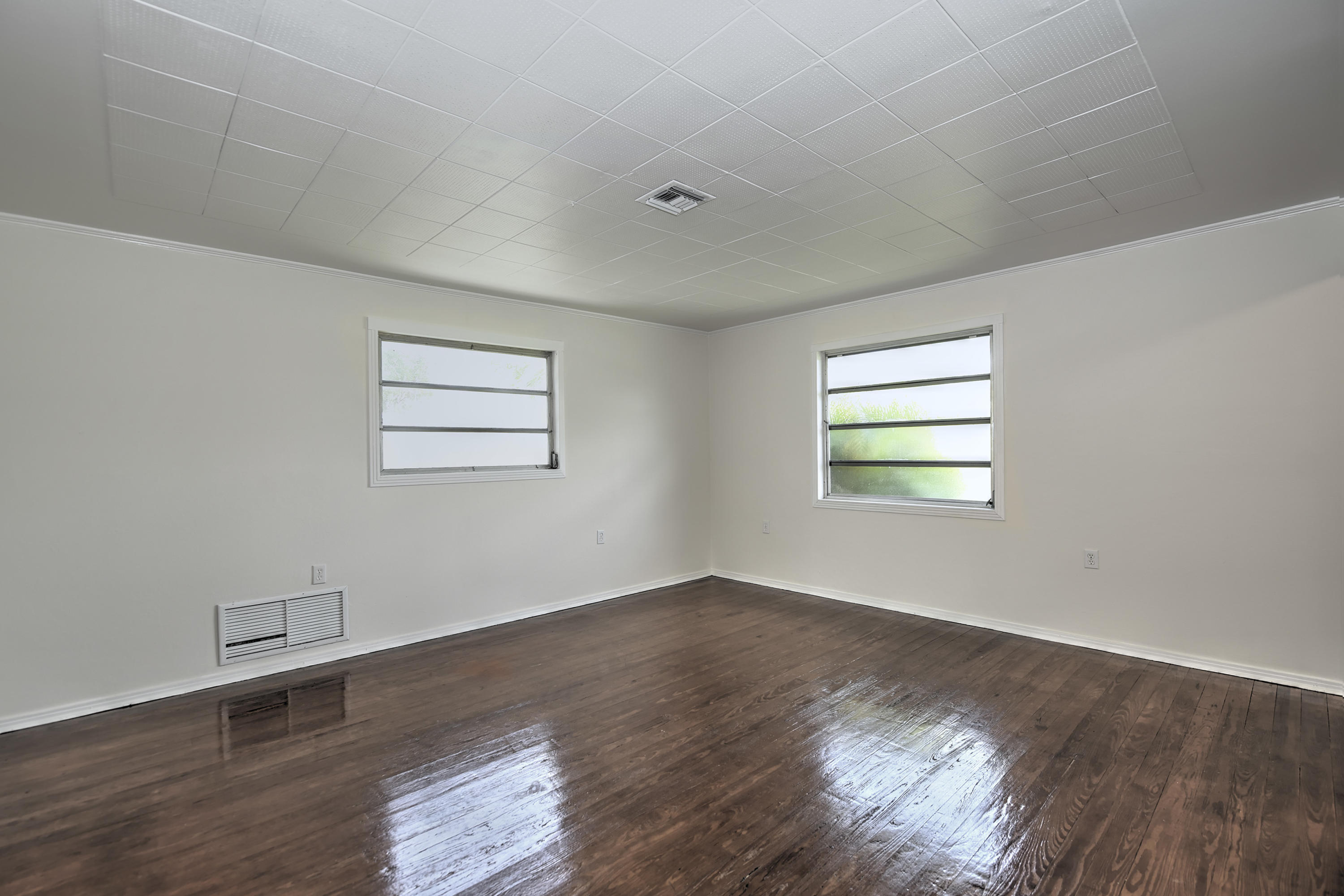 2038 Earl Road Fort Myers, FL 33901 - Photo 7 of 26 7