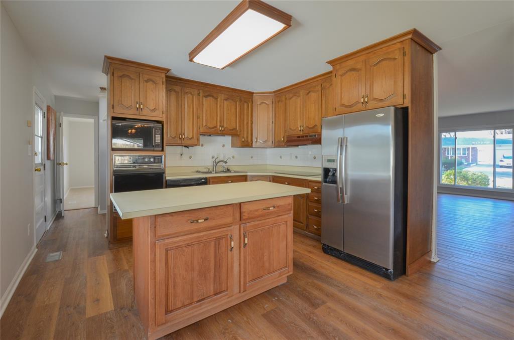 7607 Partridge Road Southport, IN 46227 - Photo 11 of 41 Gallery Image 11
