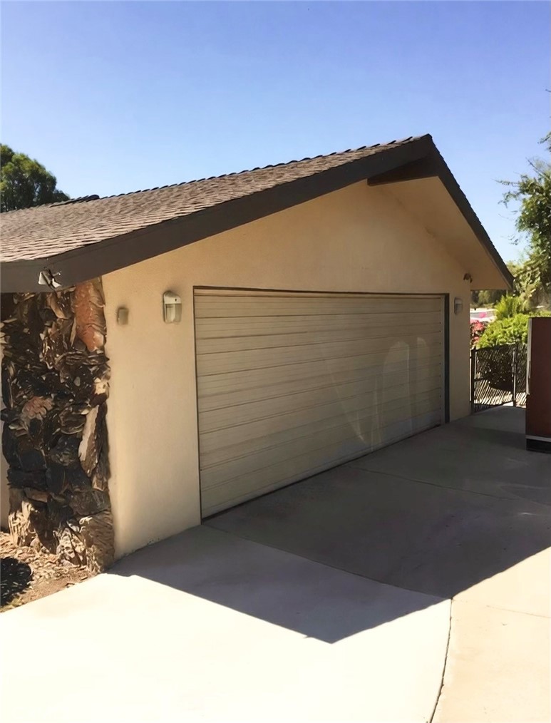 2730 McAllister Street Riverside, CA 92503 - Photo 2 of 20